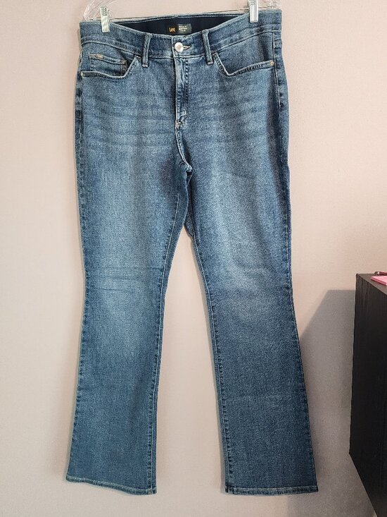 Lee Denim - 2/$25 Lee Flex Motion Mid Rise Regular Fit Bootcut Jeans Size 16 Long